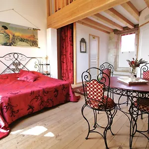 Chambres D'hotes Domaine De La Rose Des Vents Couette-café Castelnau-sur-lʼAuvignon