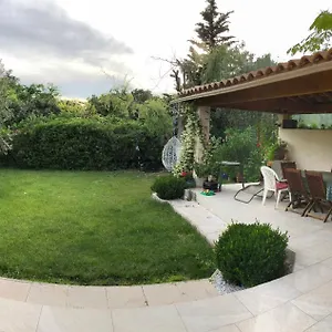 Bed & Breakfast Domaine Du Castel, Aix-en-Provence